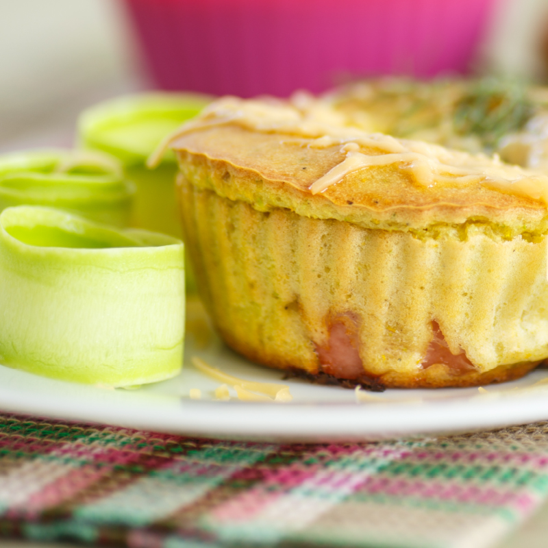 Plum cake salato zucchine e prosciutto