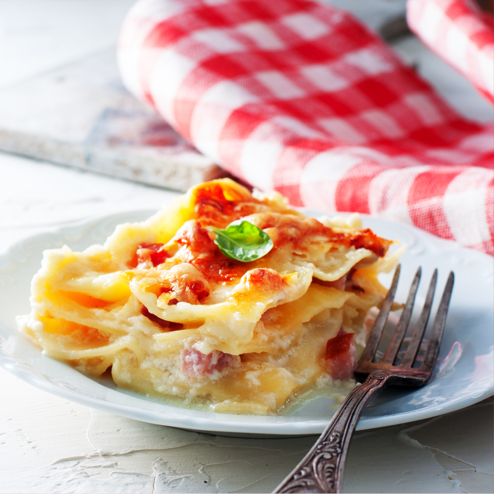Lasagna bianca con prosciutto cotto